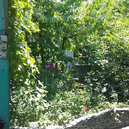 Lovely Home For You Osh Εξωτερικό φωτογραφία